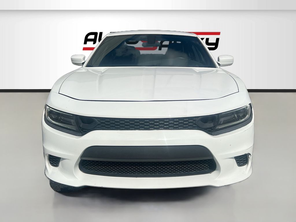 Used 2021 White Dodge SXT image 2