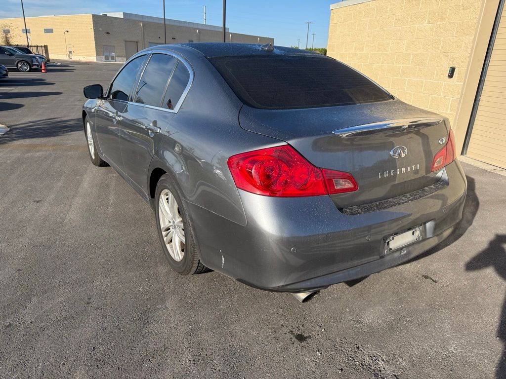 Thumbnail: 2011 INFINITI G37 - 6