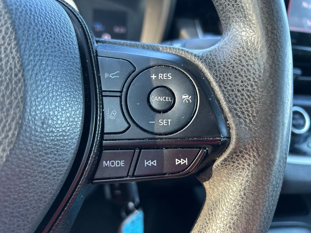 Thumbnail: 2021 Toyota Corolla - 18