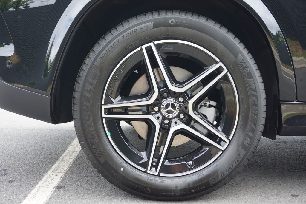 Thumbnail: 2026 Mercedes-Benz GLE - 17
