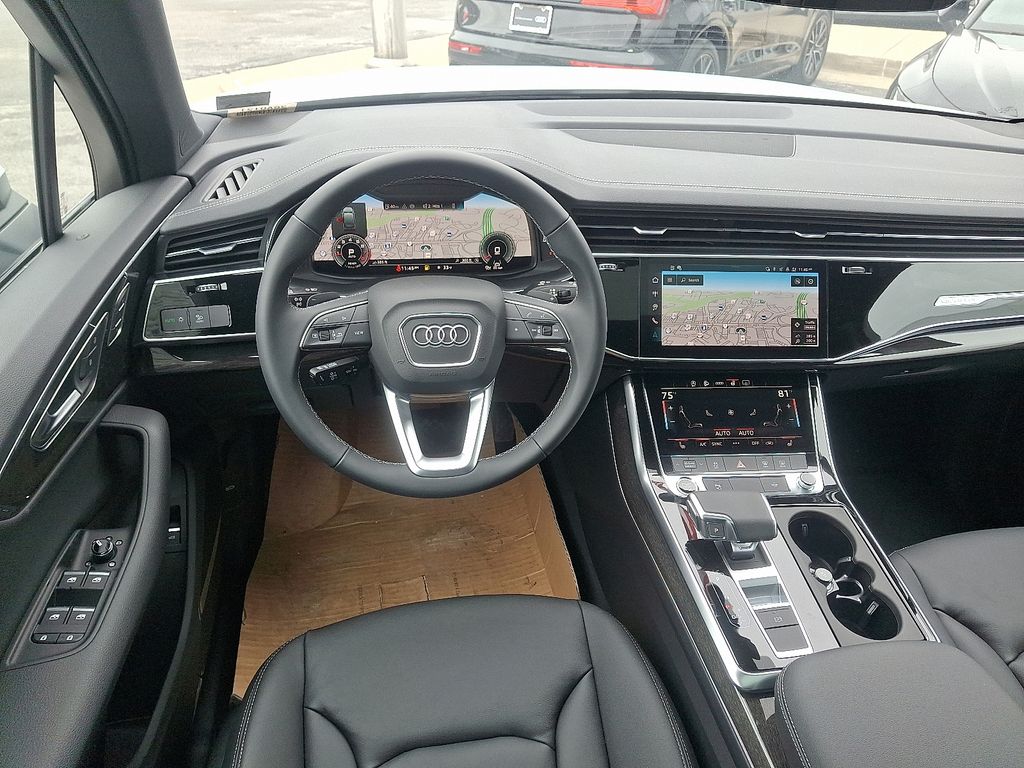 Thumbnail: 2026 Audi Q7 - 8