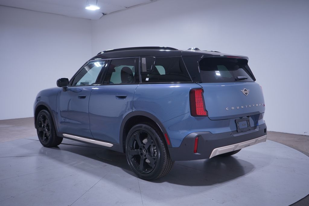 Thumbnail: 2026 MINI Cooper Countryman - 3