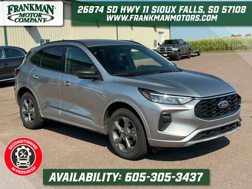 Iconic Silver Metallic 2024 Ford Escape SUV / Crossover All-Wheel Drive 8-Speed Automatic
