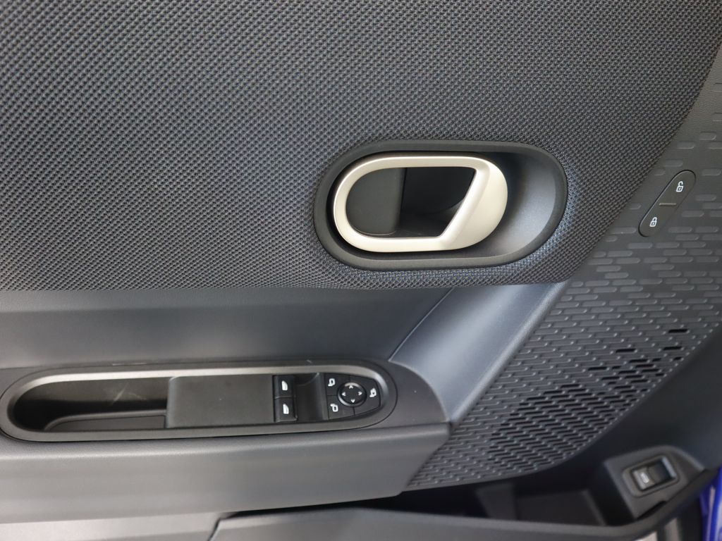 Thumbnail: 2025 MINI Cooper - 25