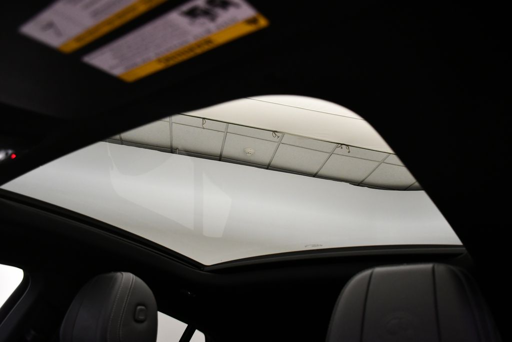 Thumbnail: 2026 Mercedes-Benz GLE - 17