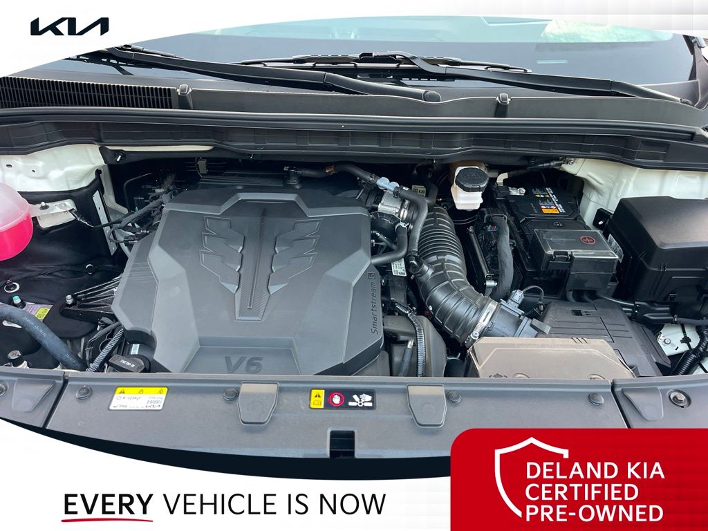 Used 2026 Kia Carnival Van