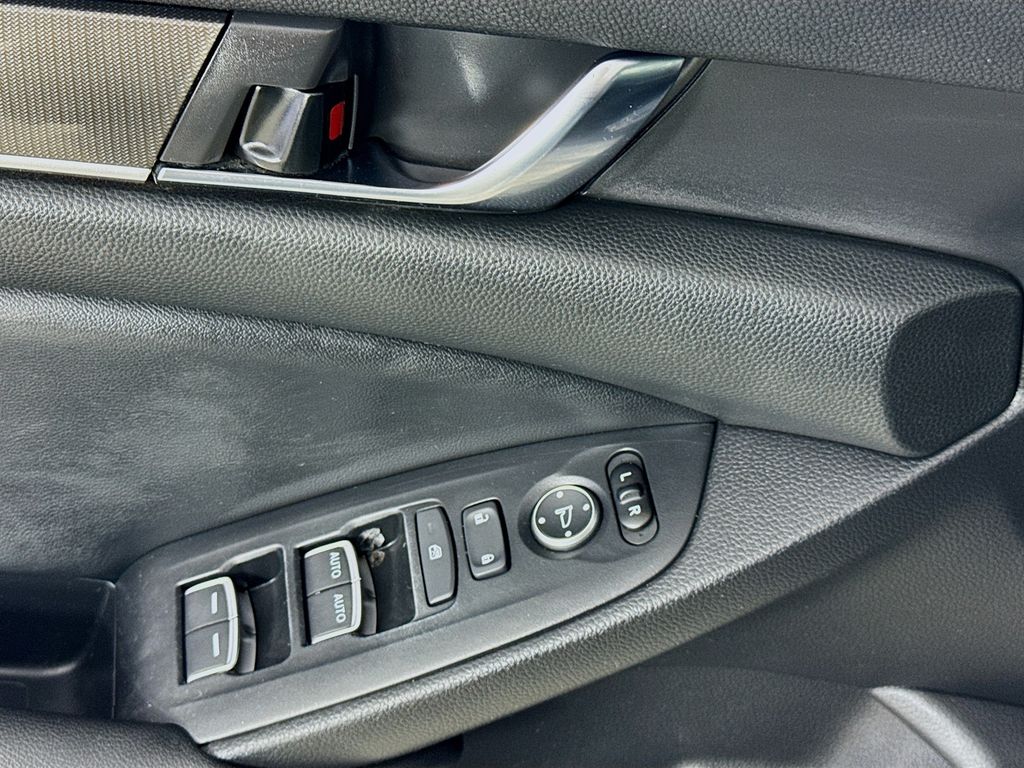 Used Car 2021 Honda Accord  Sport For Sale Under $20,000 In Austin, Texas