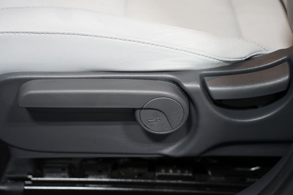 Thumbnail: 2024 Hyundai Kona - 30
