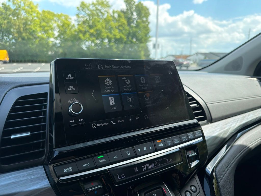 Thumbnail: 2025 Honda Odyssey - 32