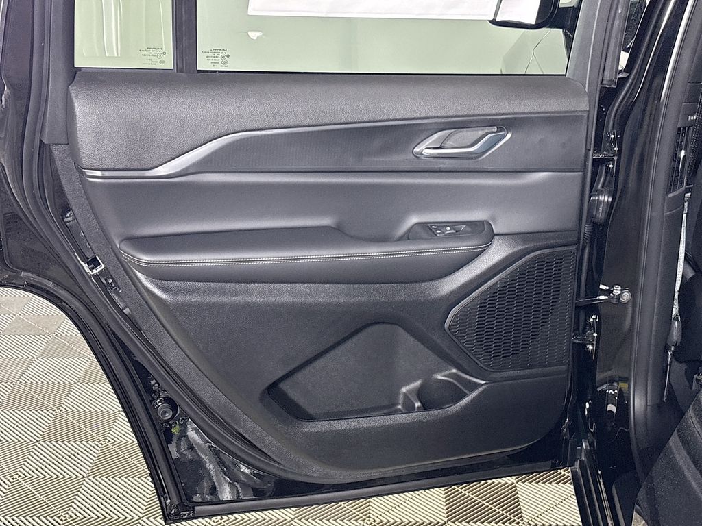 Grand Cherokee L Laredo X