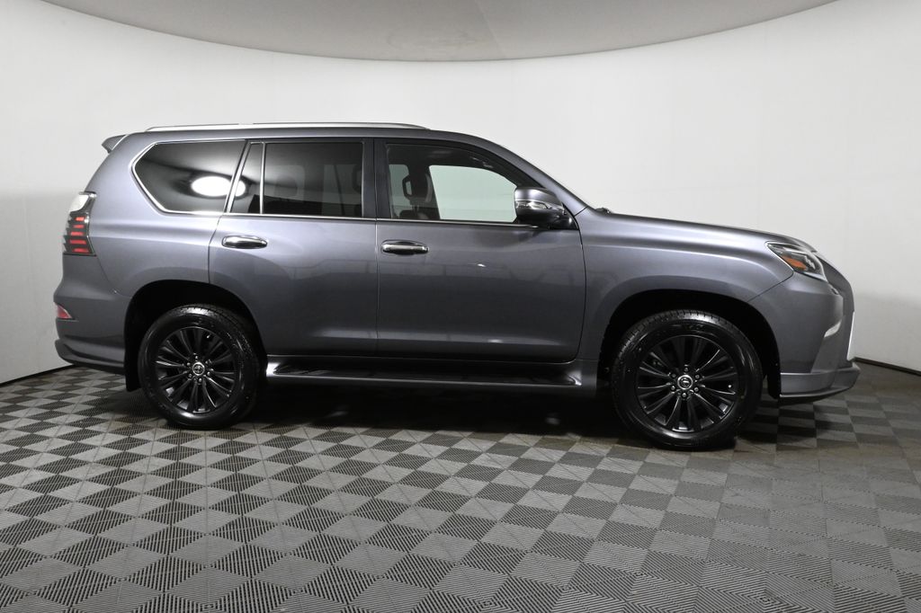 2023 Lexus GX 460 Luxury 8