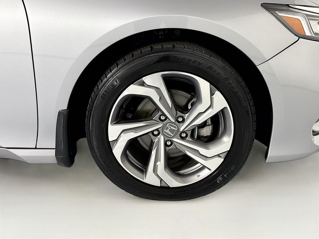 Thumbnail: 2020 Honda Accord - 32
