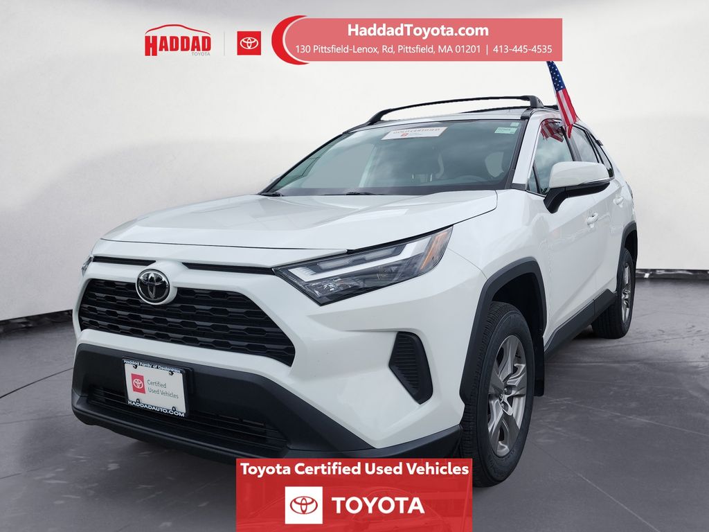  2023 Toyota RAV4 XLE AWD   