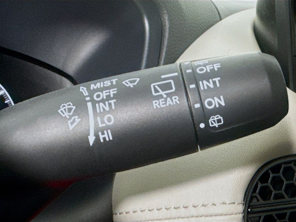 Used Car 2025 Honda Hr-v  Lx For Sale Under $30,000 In Austin, Texas