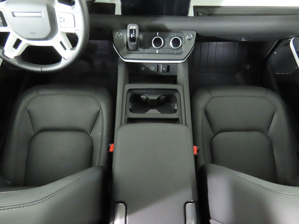 2024 Land Rover Defender 110 17