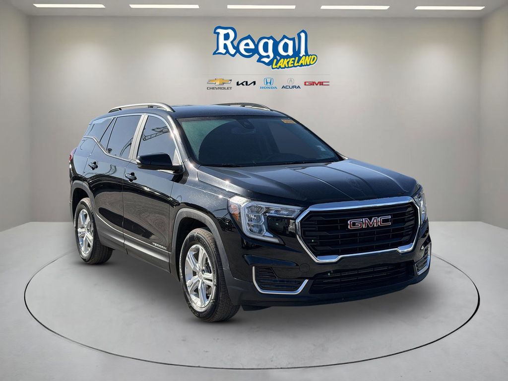 Black (Ebony Twilight Metallic) 2022 GMC Terrain SLE FWD SUV / Crossover Front-Wheel Drive 9-Speed Automatic