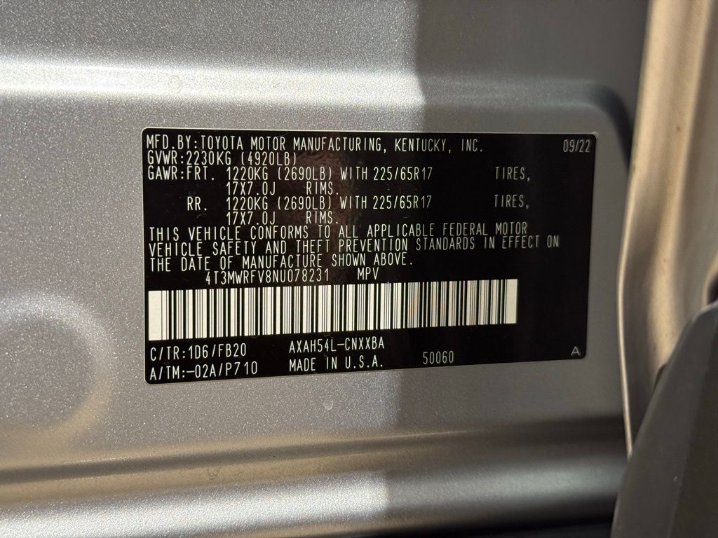 Thumbnail: 2022 Toyota RAV4 - 29