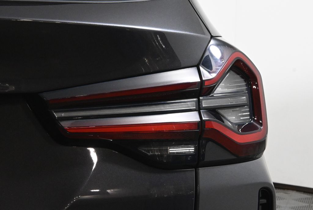 Thumbnail: 2024 BMW X3 - 13