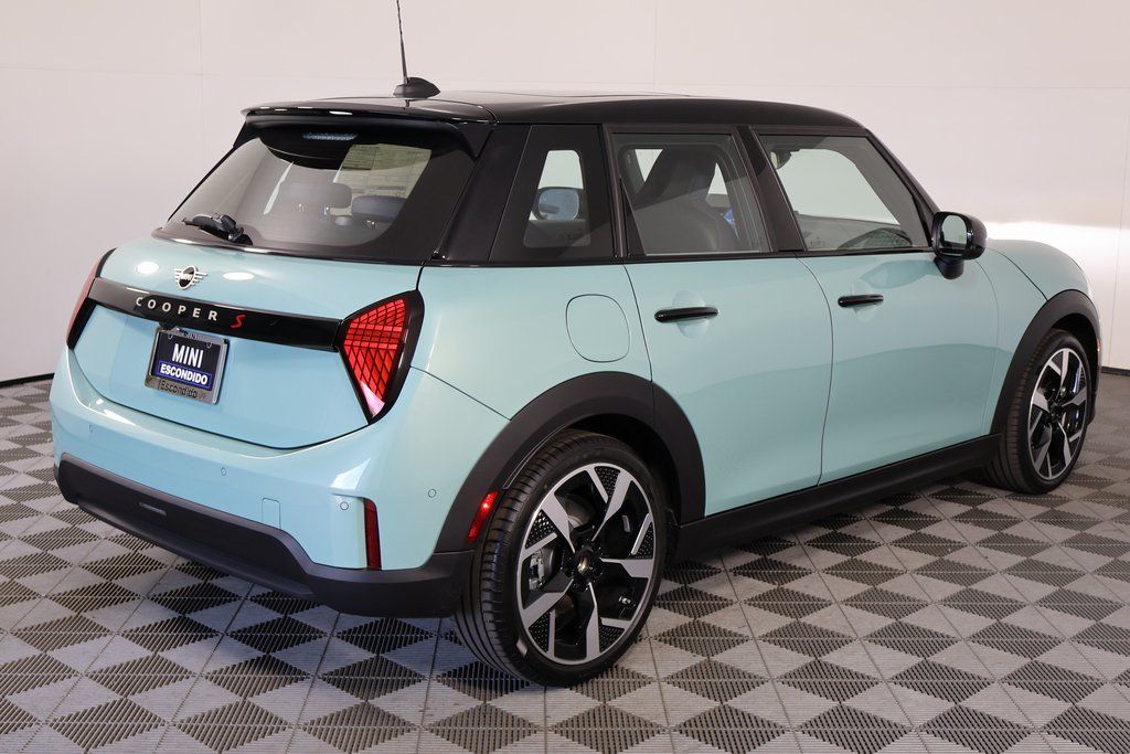 Thumbnail: 2026 MINI Cooper - 2