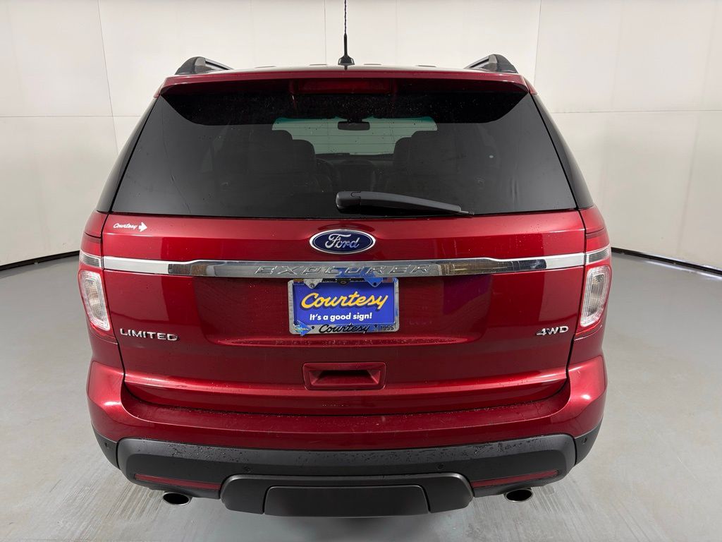 View vehicle photo 7