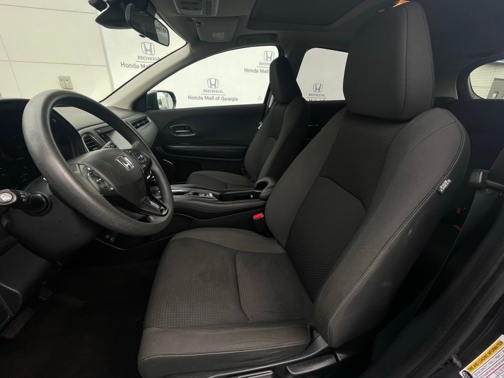 2022 Honda HR-V EX 23