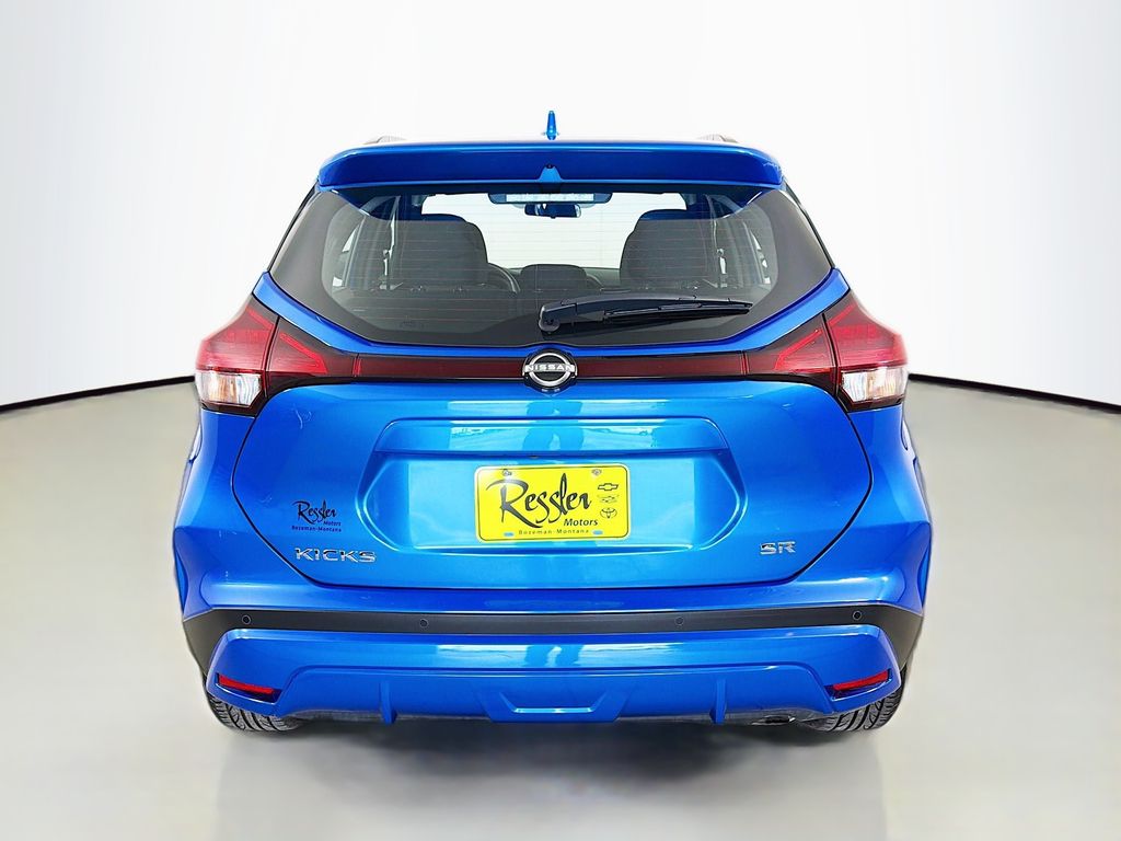 Used 2024 Nissan Kicks SUV
