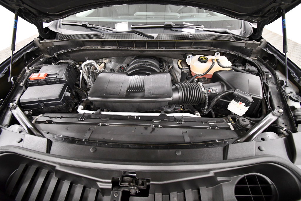 Used 2025 Chevrolet Suburban SUV