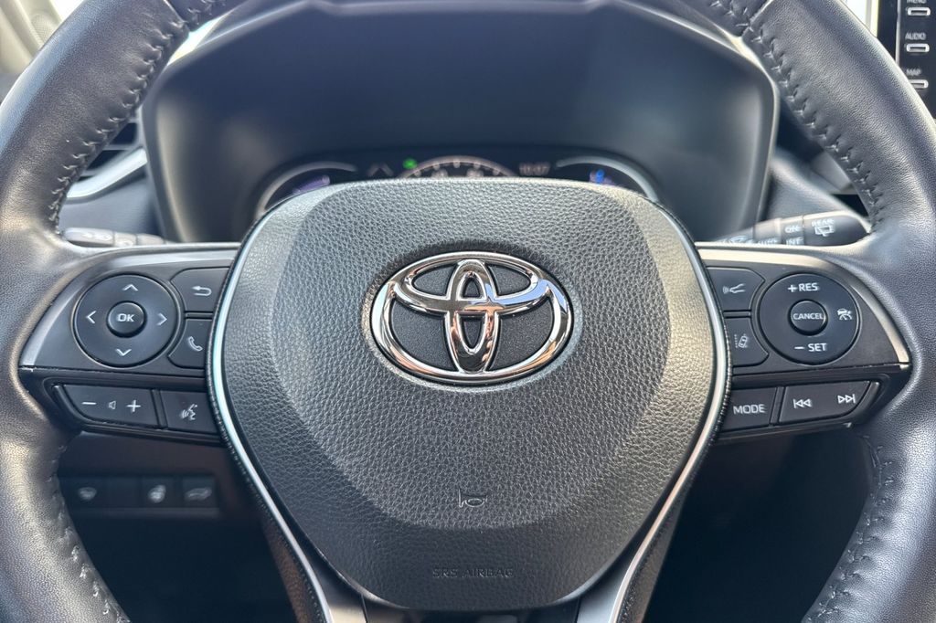 Certified Used 2020 Gray Toyota Limited image 29