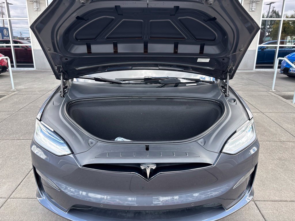 2022 Tesla Model X Plaid