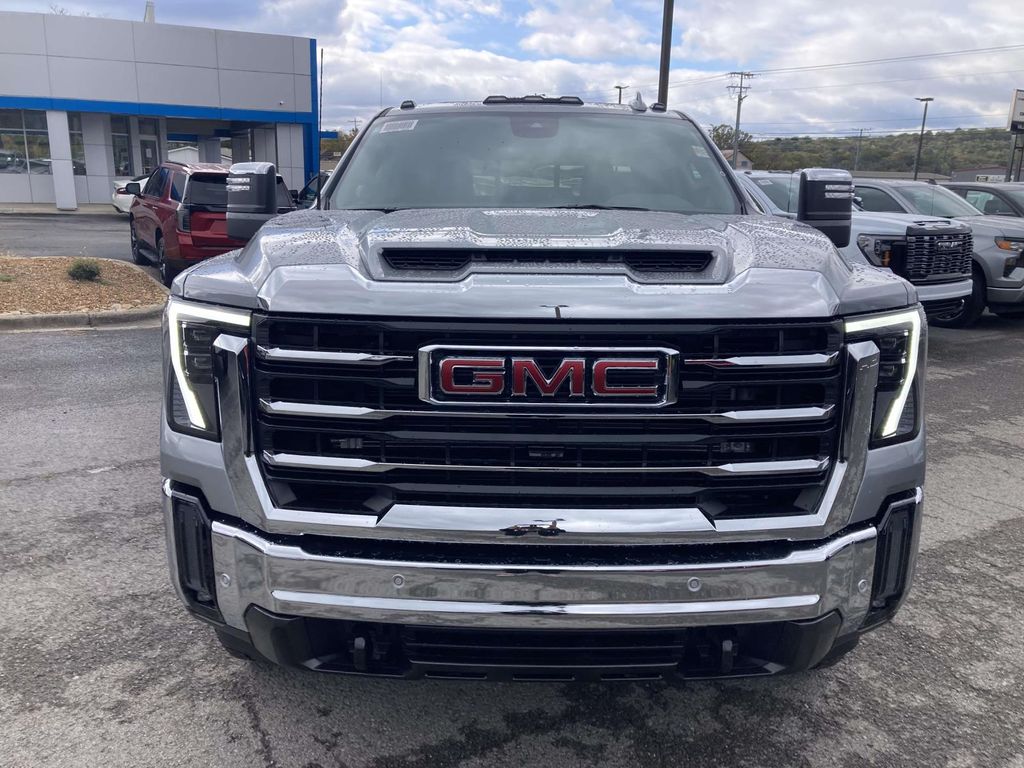New 2026 Silver GMC SLT image 9