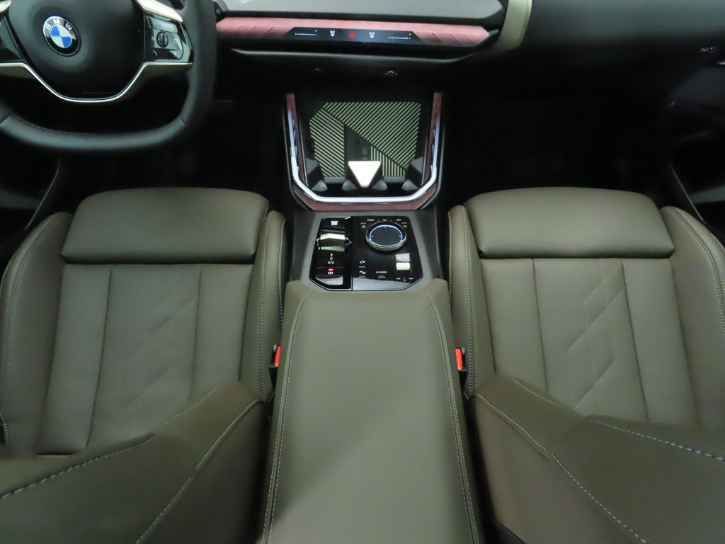 Thumbnail: 2025 BMW X3 - 16