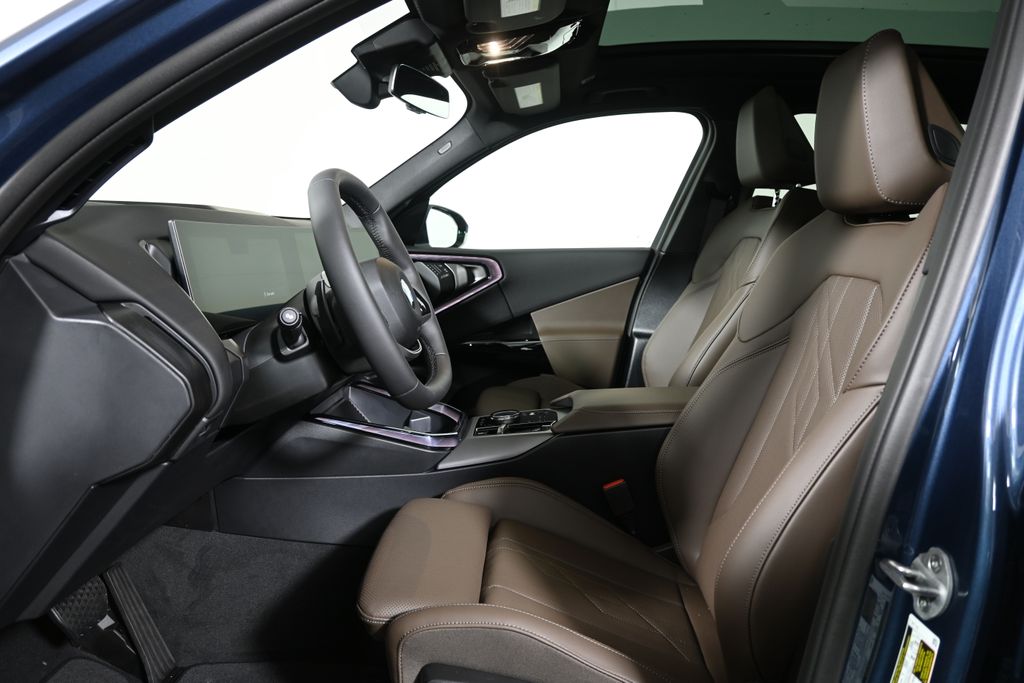 Thumbnail: 2026 BMW X3 - 3