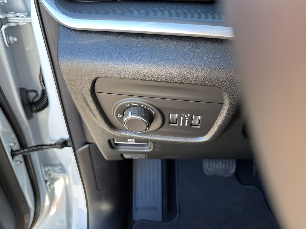 New Car 2025 Jeep Grand Cherokee  For Sale Under $40,000 In Austin, Texas