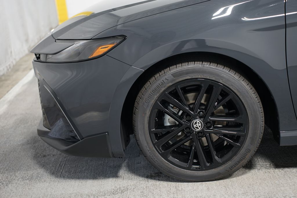 Thumbnail: 2025 Toyota Camry - 5