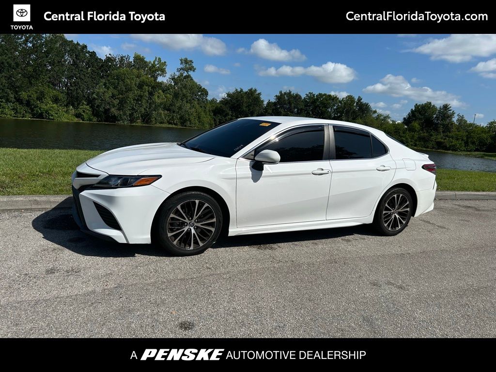 Thumbnail: 2018 Toyota Camry - 1