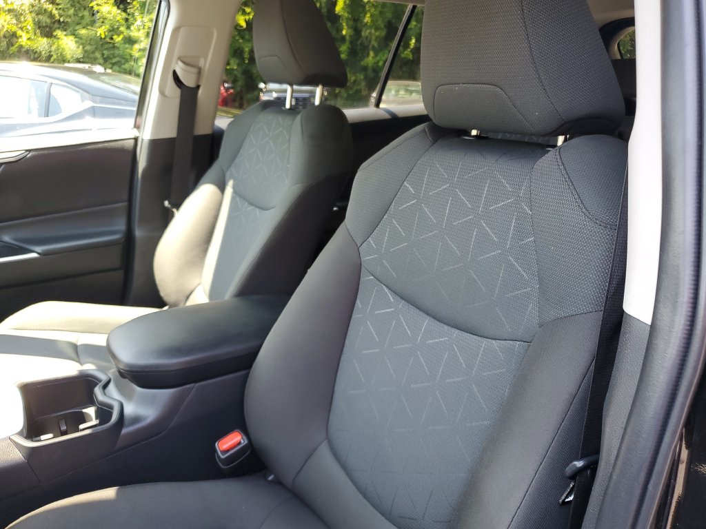 Used 2025 Toyota RAV4 SUV