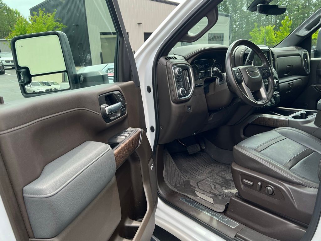 2021 GMC Sierra 2500 Denali 25