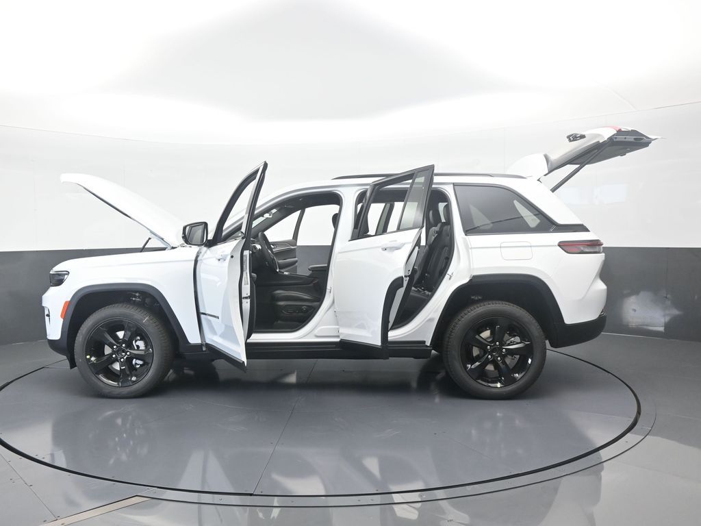 New 2025 Bright White Clearcoat Jeep Limited image 68