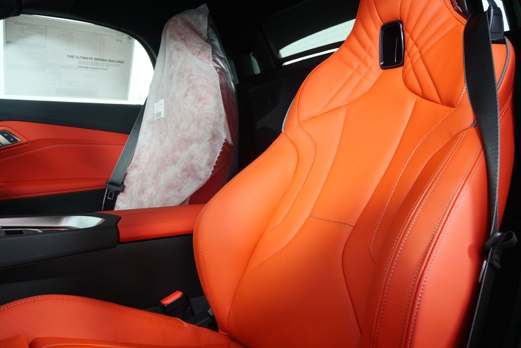 Thumbnail: 2026 BMW Z4 - 12