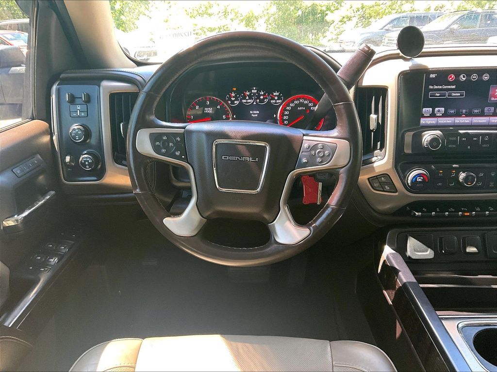 2015 GMC Sierra 1500 — photo 16