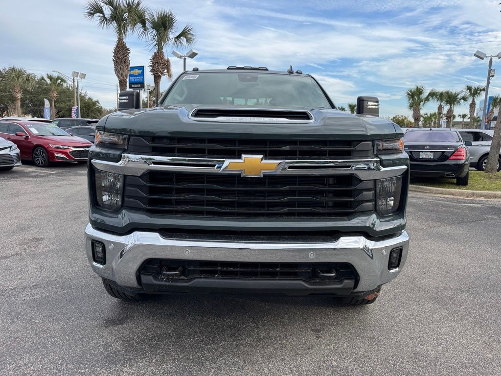 2025 Chevrolet Silverado 2500HD LT 3