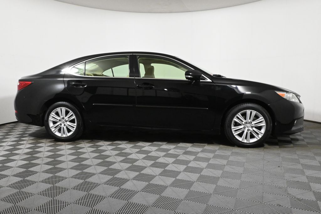 2015 Lexus ES 350 8