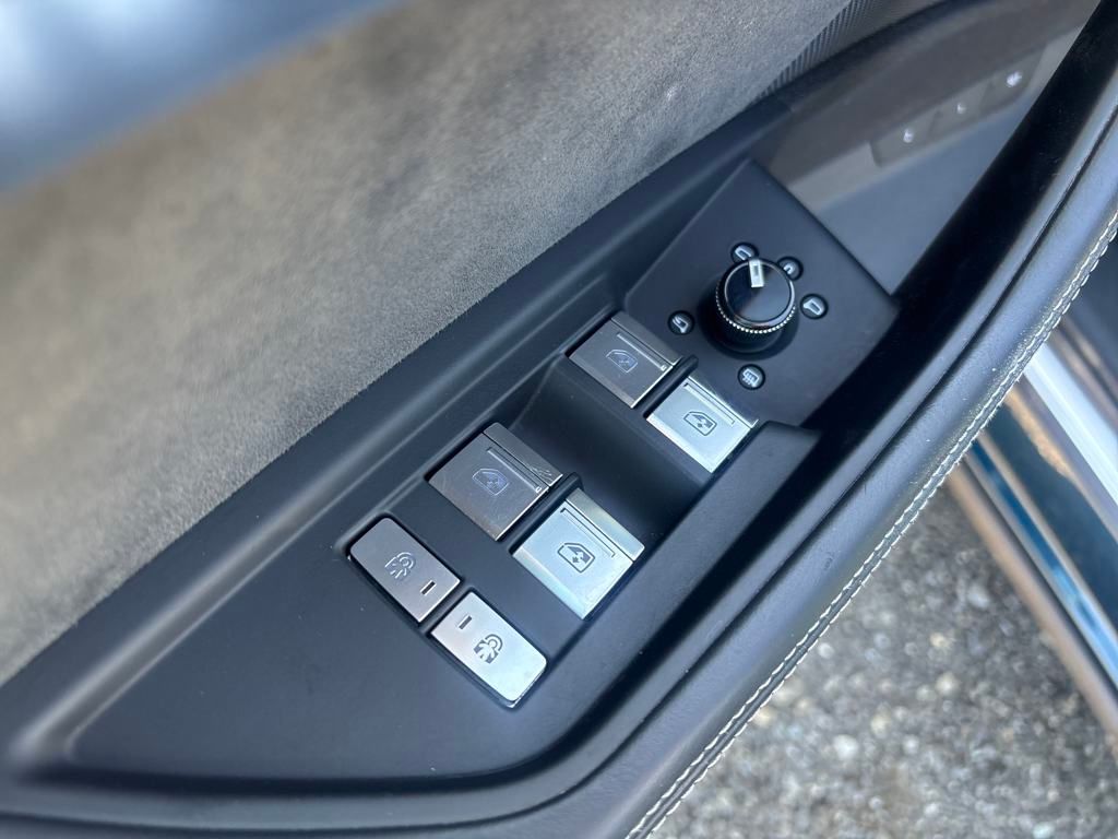 2019 Galaxy Blue Metallic Audi e-tron Prestige AWD SUV