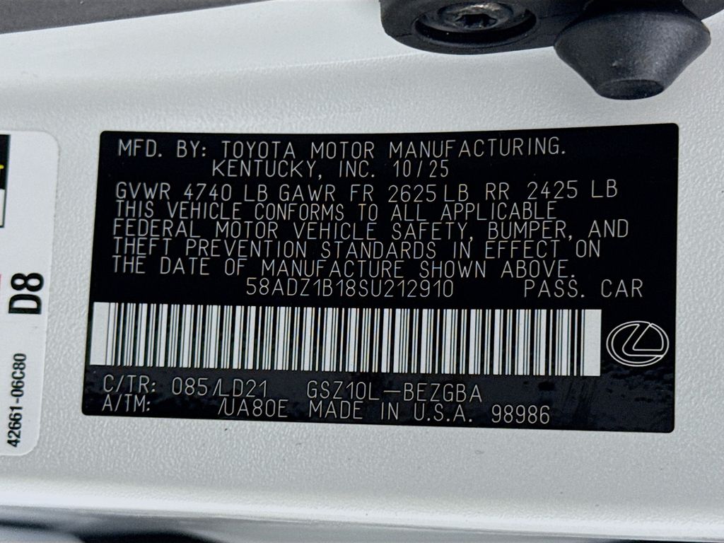 Thumbnail: 2025 Lexus ES - 24