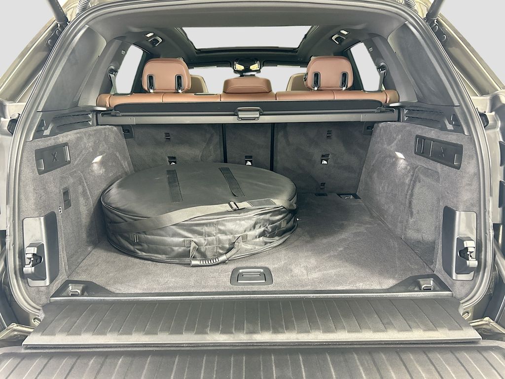 Thumbnail: 2026 BMW X5 - 27