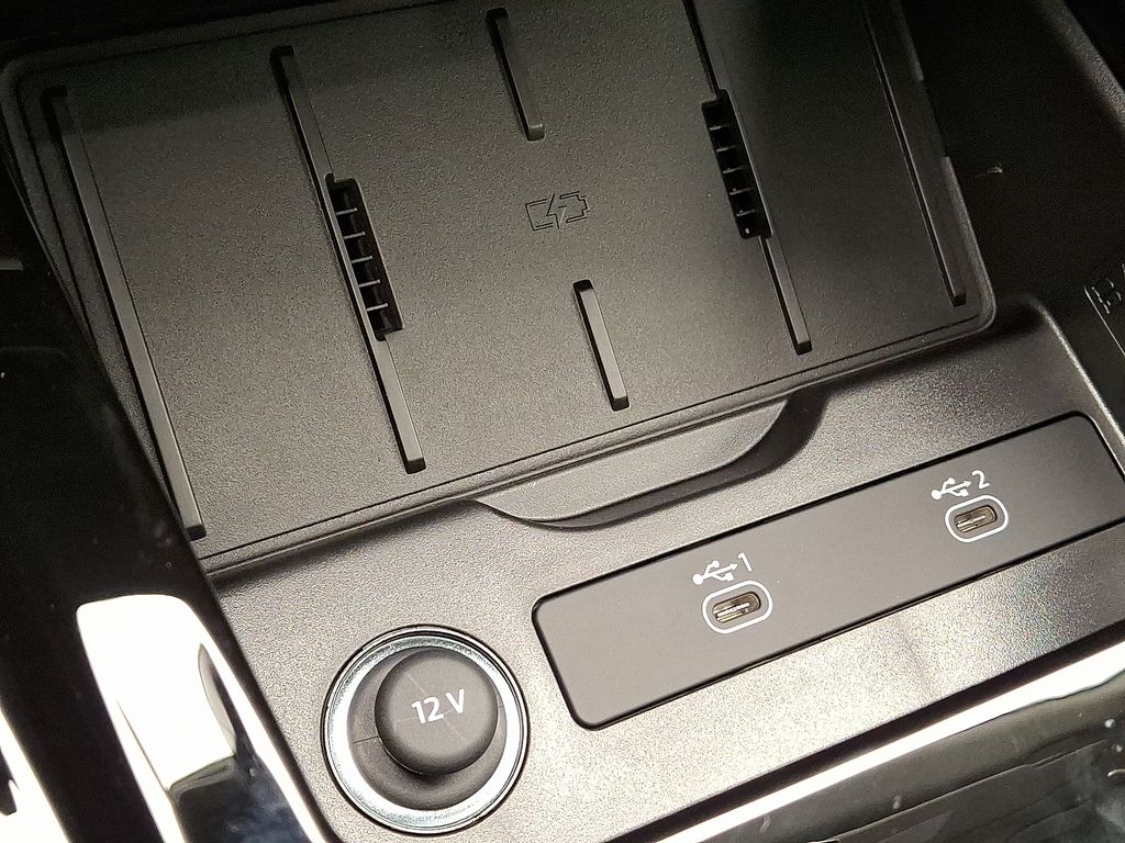 Thumbnail: 2026 Audi Q3 - 13