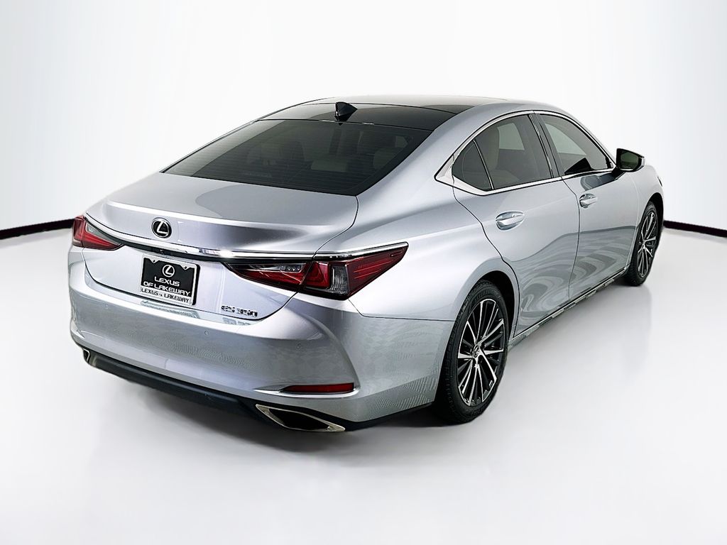 2022 Lexus ES 350 5