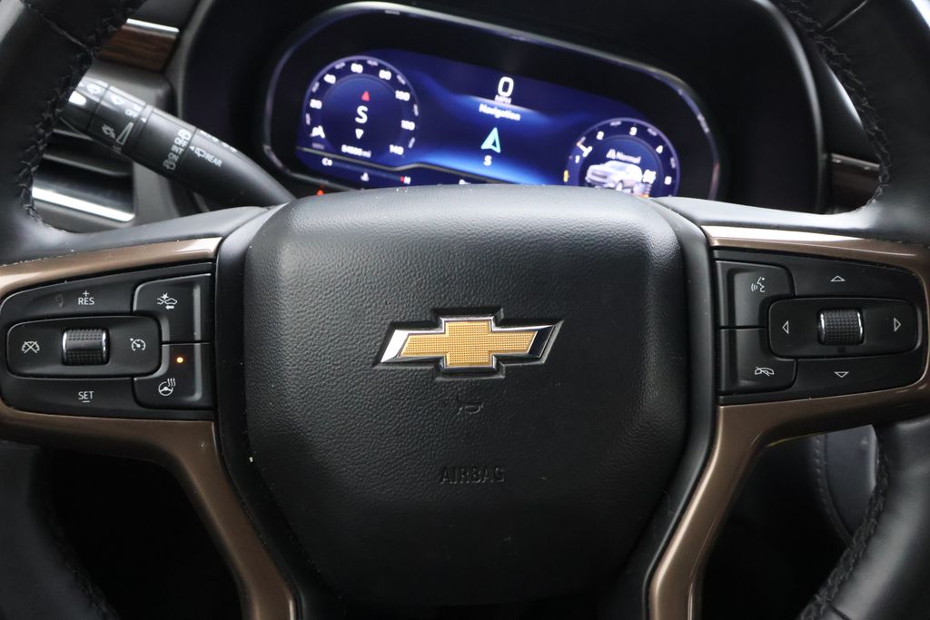 Thumbnail: 2024 Chevrolet Suburban - 17