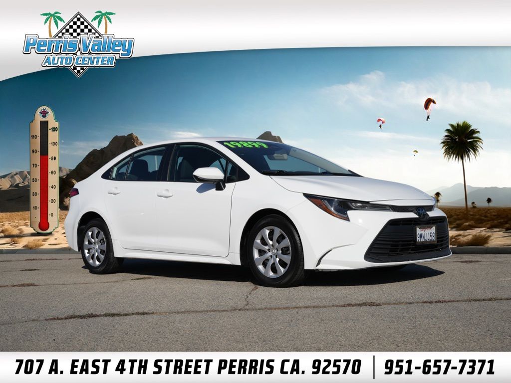 2024 Toyota Corolla LE