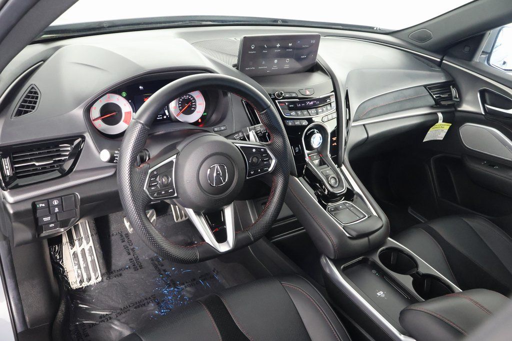 Thumbnail: 2025 Acura RDX - 7